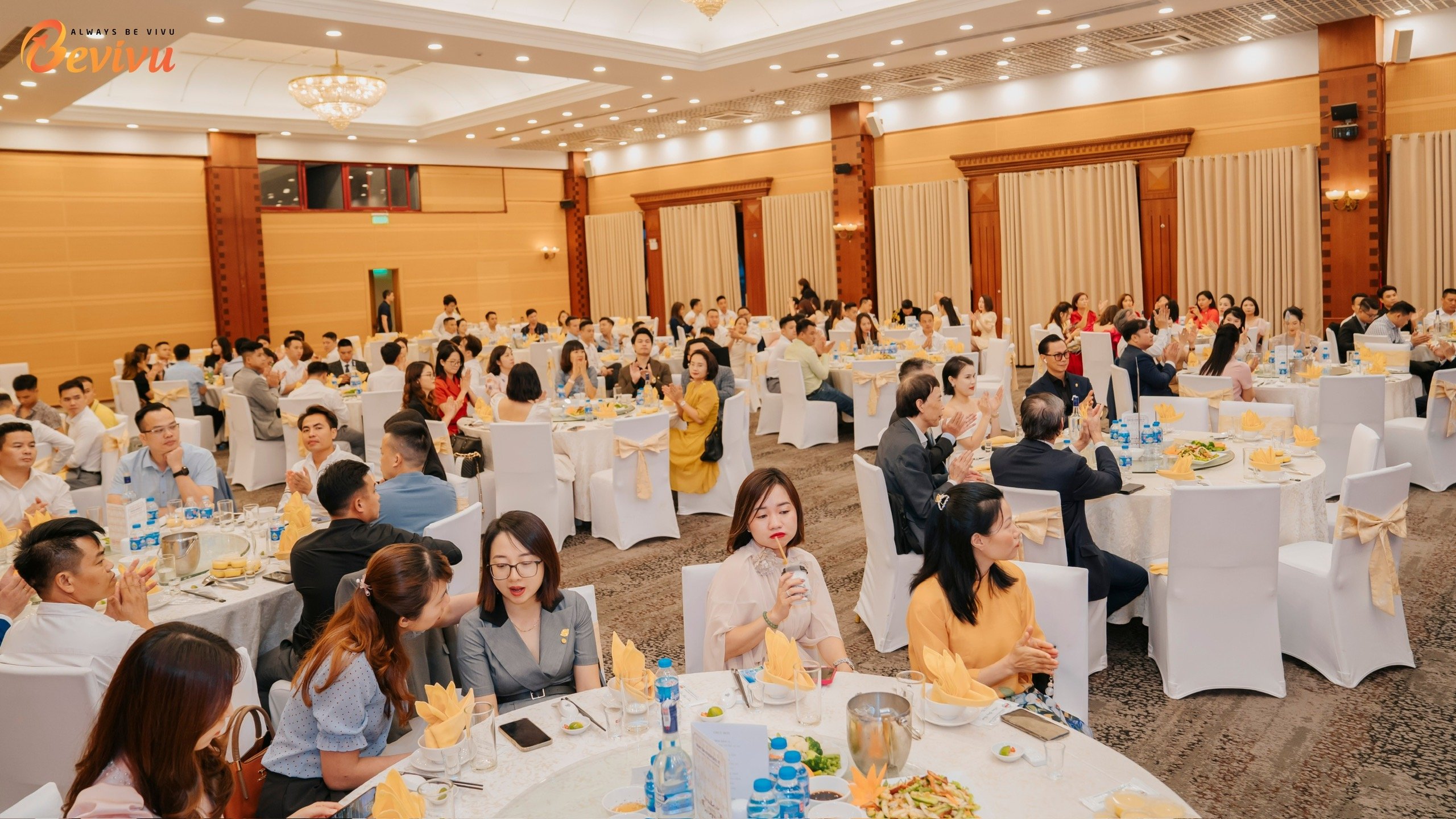 Tổ Chức Tất Niên Tại Quy Nhơn