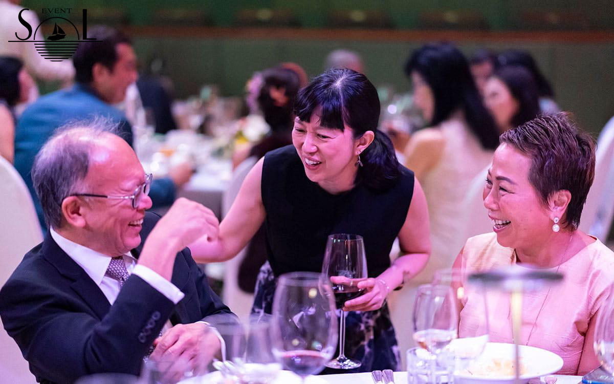Top 10 Trò Chơi Gala Dinner Hay Giúp Khuấy Động Không Khí Sự Kiện Doanh Nghiệp
