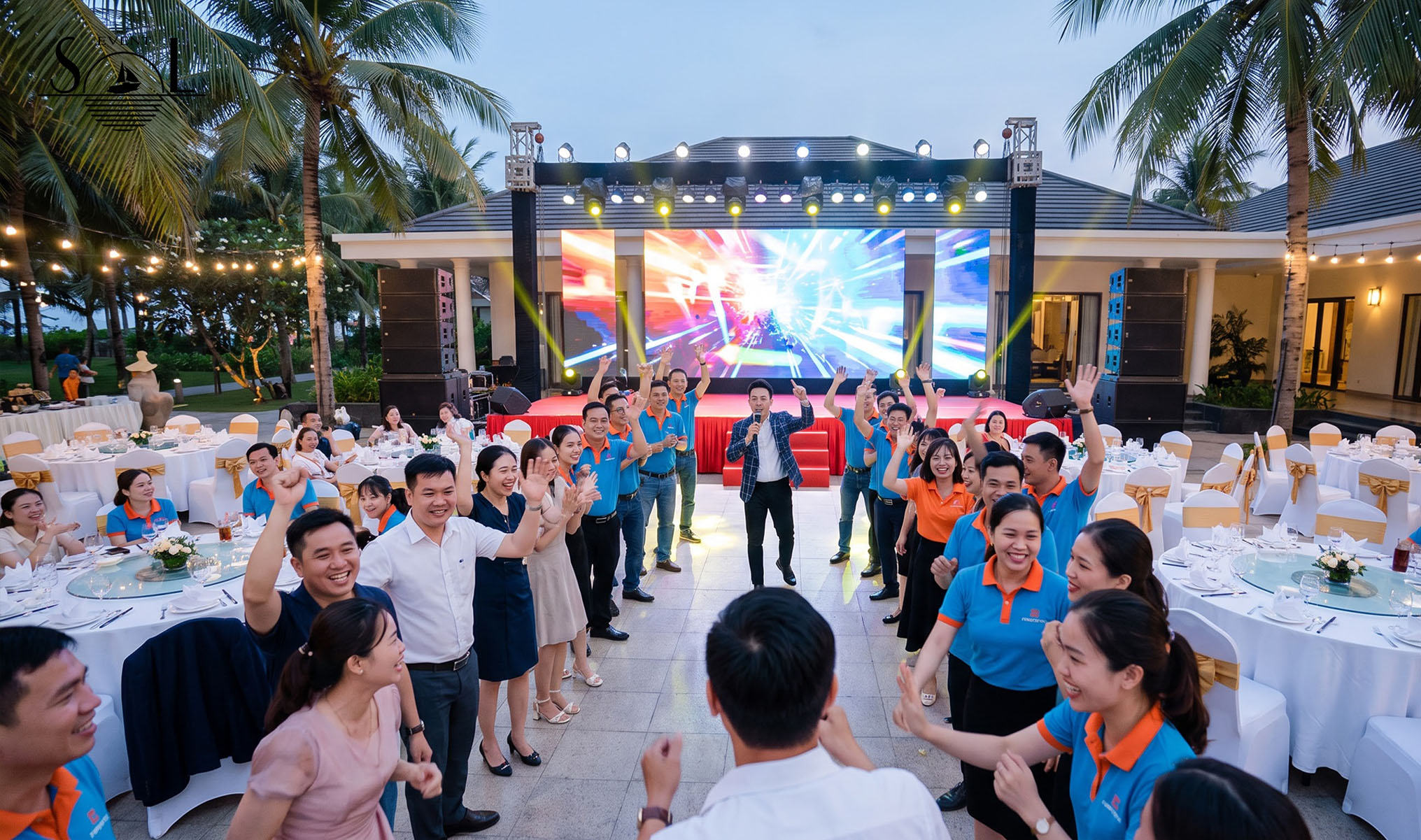 Ý Tưởng Tổ Chức Gala Dinner Độc Đáo | SOL Event