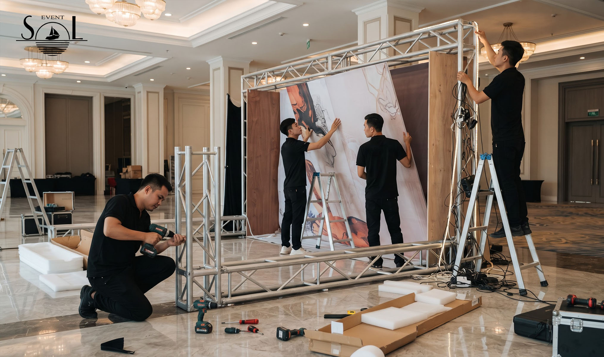 Báo Giá Thi Công Photobooth Quy Nhơn Gia Lai