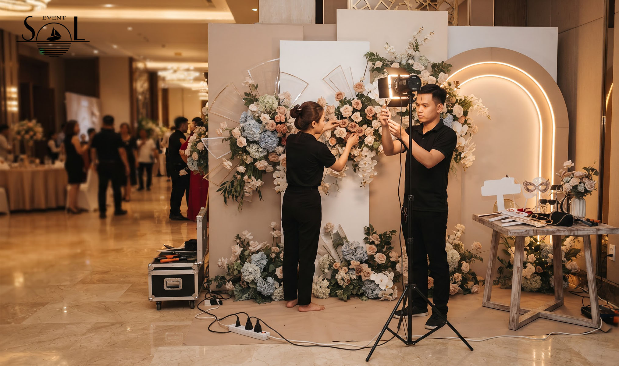 Báo Giá Thi Công Photobooth Quy Nhơn Gia Lai
